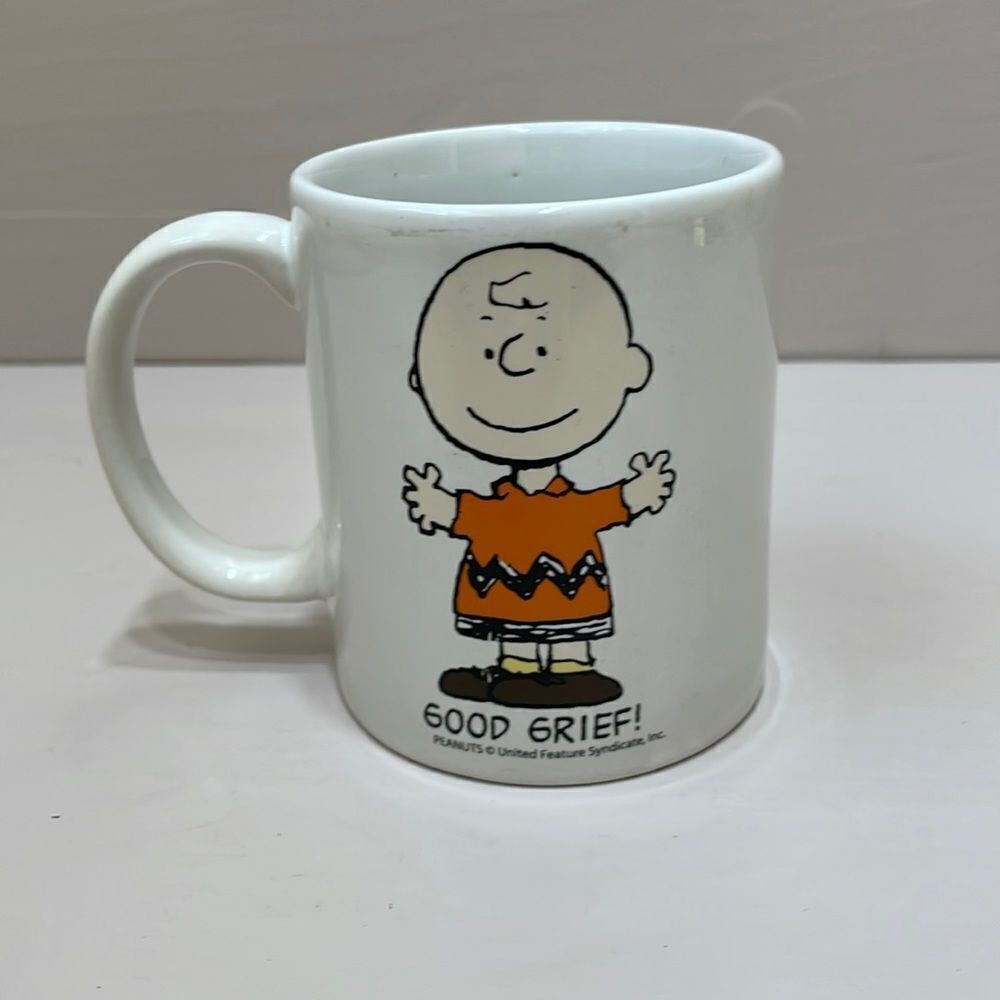 PEANUTS CHARLIE BROWN “GOOD GRIEF” MUG‎